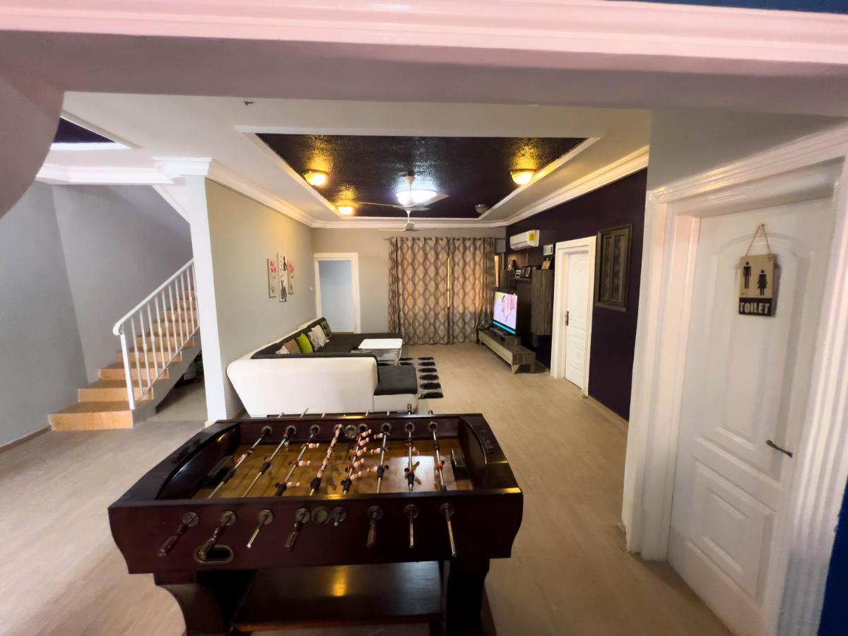 T'S Place Adenta Екстер'єр фото